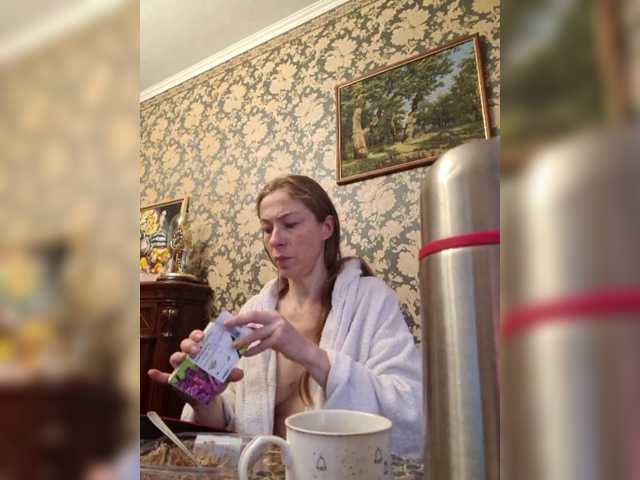 Boginechka live cam on BongaCams