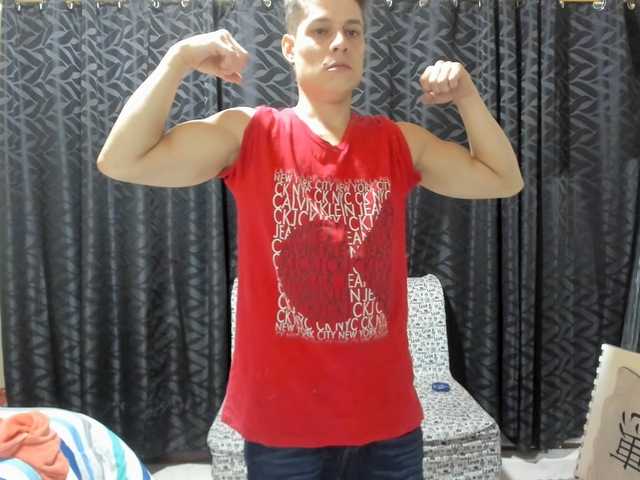 Dastan-yesei — live male cam