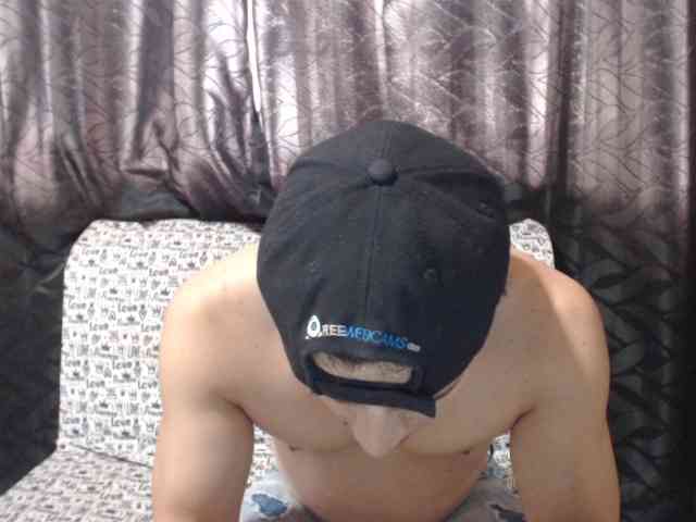 Dastan-yesei Live Webcam on BongaCams