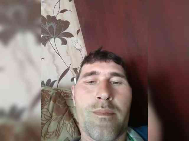 ___--BOYYVYNGGG--___