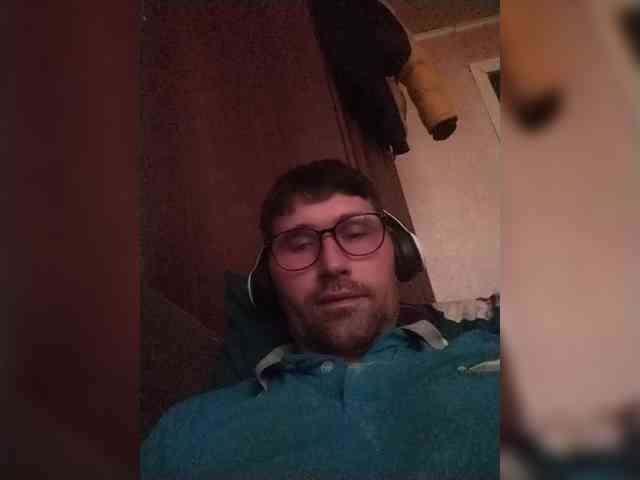 ___--BOYYVYNGGG--___