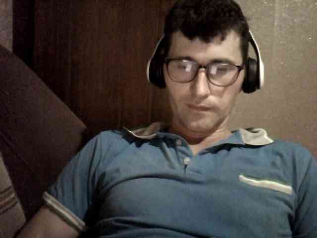 ___--BOYYVYNGGG--___