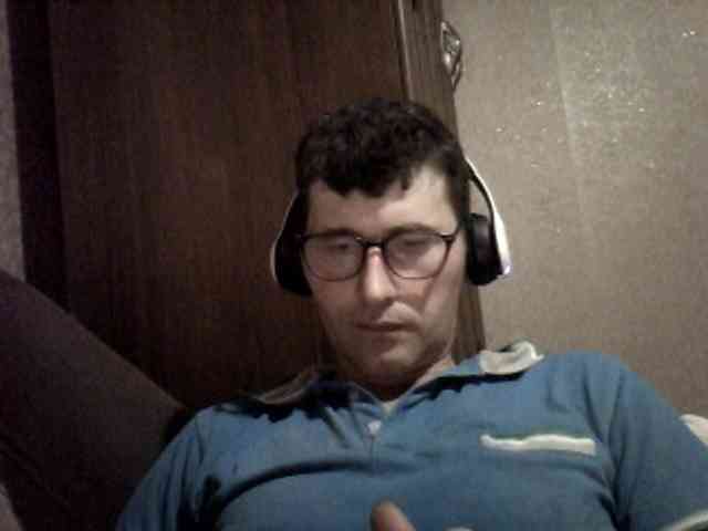 ___--BOYYVYNGGG--___