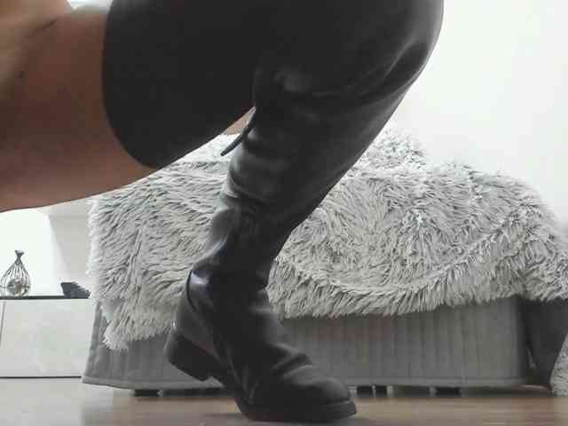 Catherinewils webcam