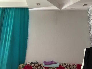 Eva-Bella Porn Show
