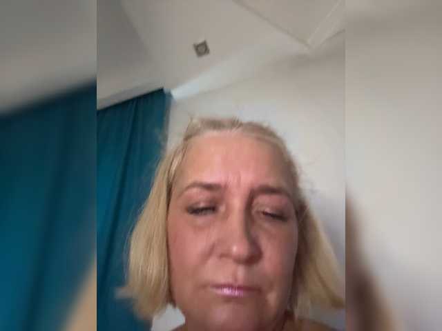 eva-bella cam belle