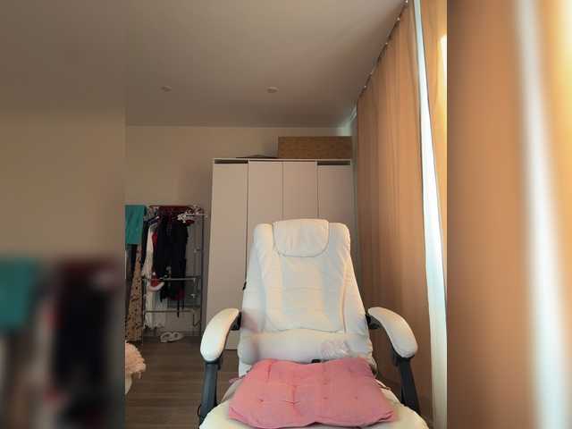 Eva-Bella live cam on BongaCams