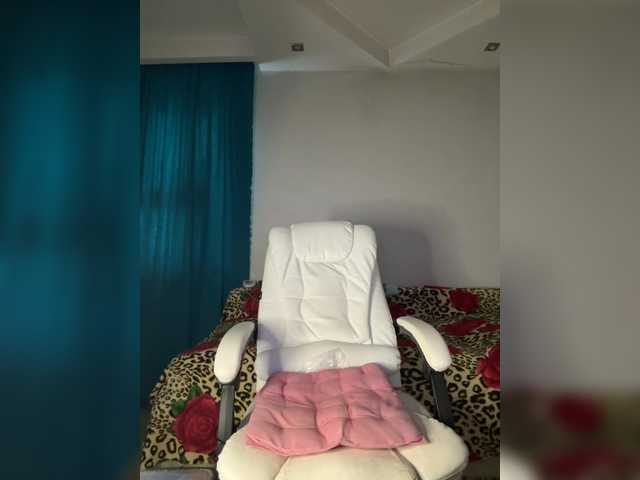 Eva-Bella live cam on BongaCams