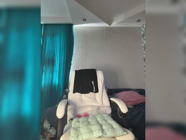 Eva-Bella live cam on BongaCams