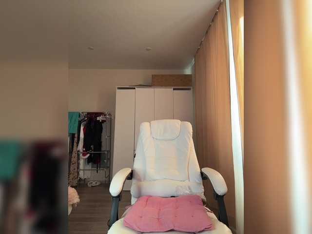 Eva-Bella live cam on BongaCams