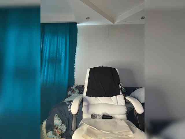 Eva-Bella webcam