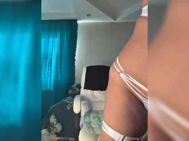 Eva-Bella webcam