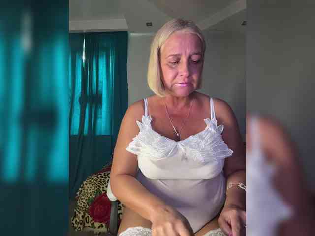 Eva-Bella webcam