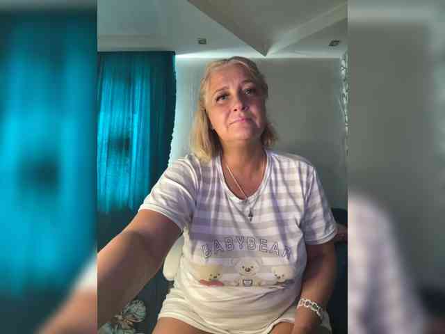 Eva-Bella webcam