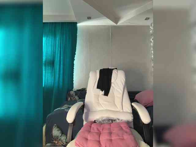Eva-Bella webcam