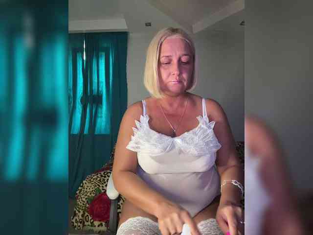Eva-Bella webcam