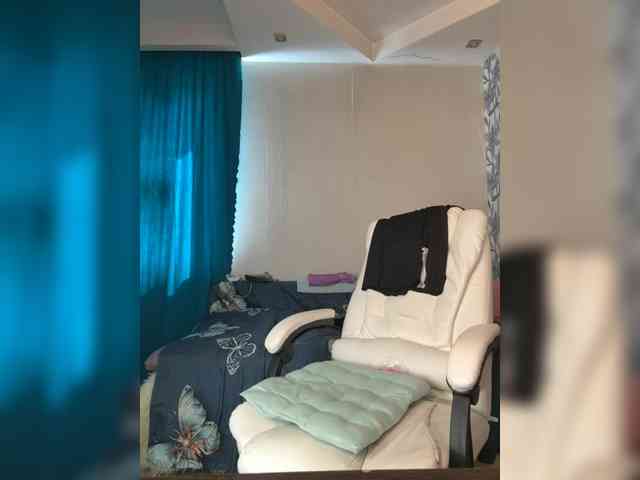 Eva-Bella webcam