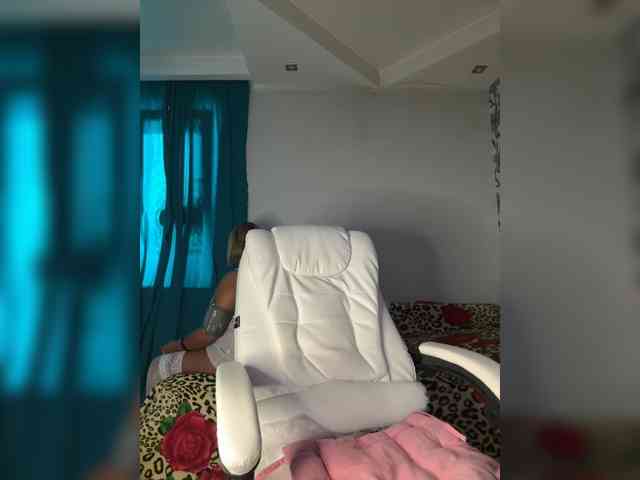 Eva-Bella Sex Cam Show