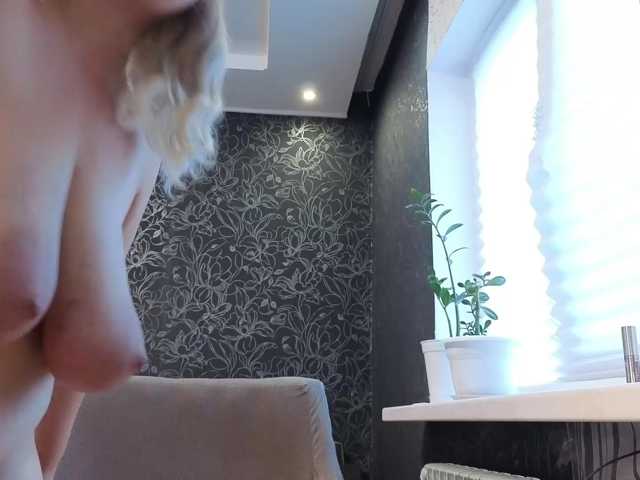 BlondieGirl