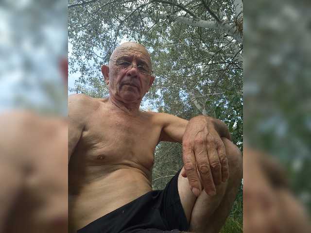 MishaInsky live webcam show