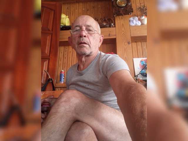 MishaInsky — live male cam