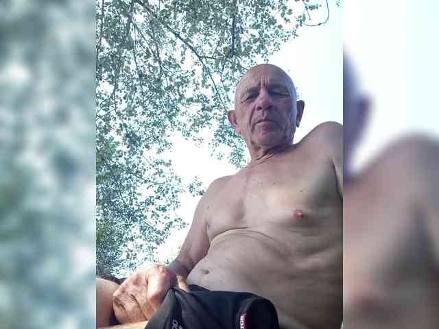 MishaInsky Live Webcam on BongaCams
