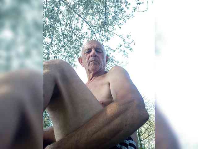 MishaInsky Live Webcam on BongaCams