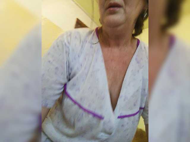 LizaLuxer live cam on BongaCams