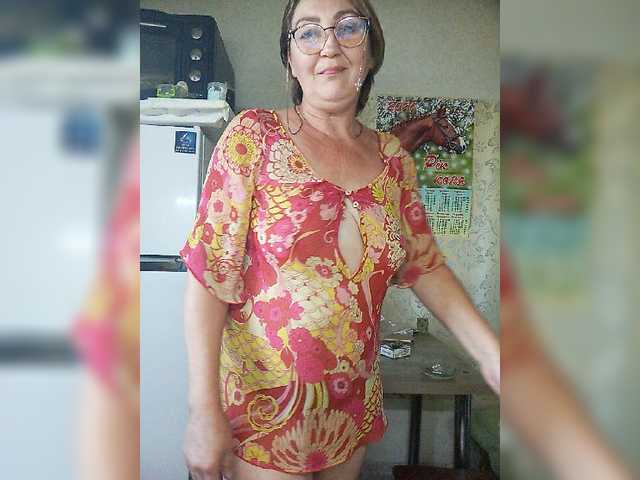 LizaLuxer live cam on BongaCams