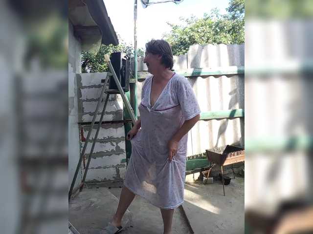 lizaluxer cam belle