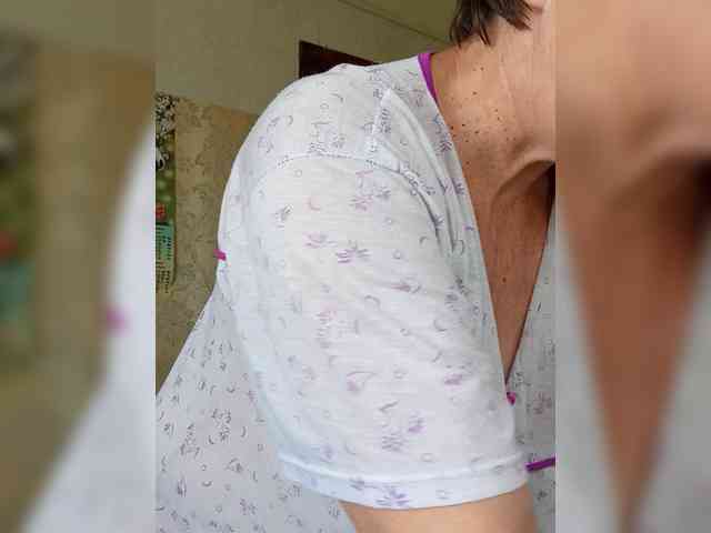 DianaBelouch webcam