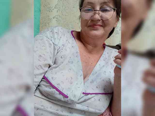 DianaBelouch webcam
