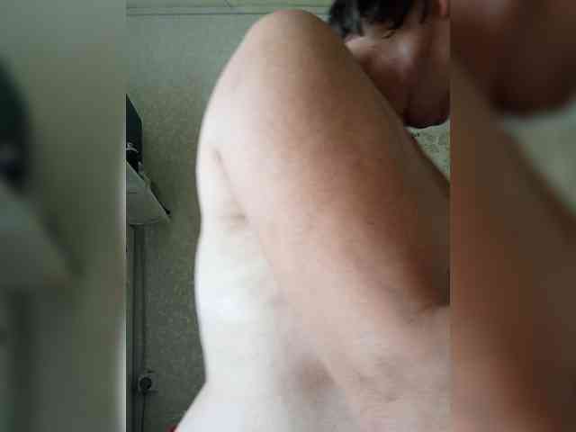 DianaBelouch webcam