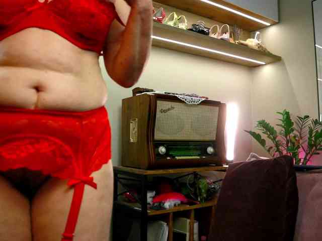 Karen_Roux webcam