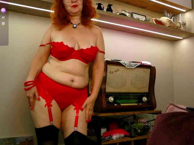 Karen_Roux webcam