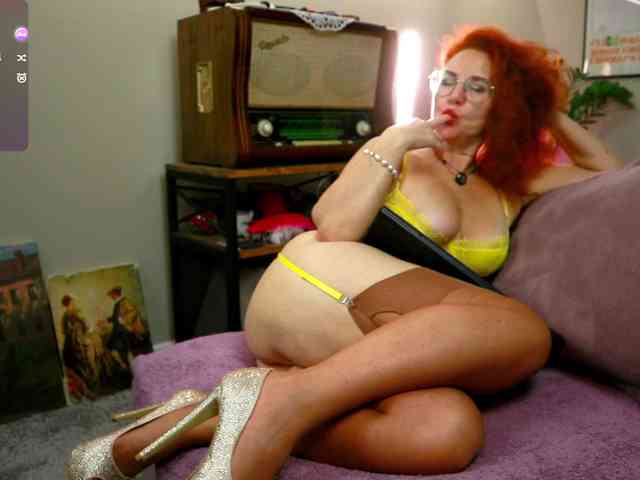 Karen_Roux webcam