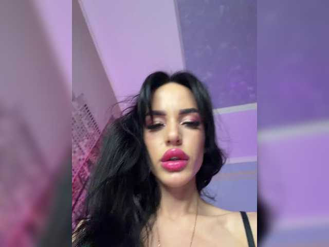 Hotgirlanasta live cam