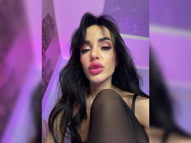 Hotgirlanasta live cam on BongaCams
