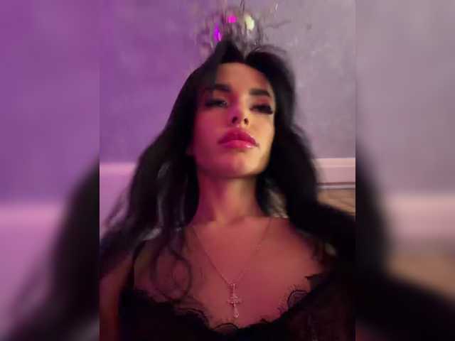 Hotgirlanasta live cam on BongaCams