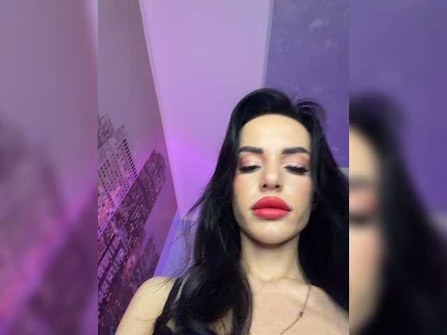 Hotgirlanasta live cam on BongaCams