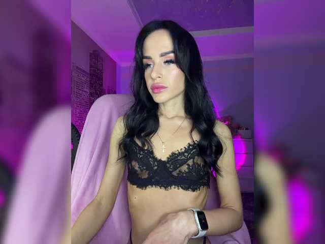 Hotgirlanasta live cam on BongaCams
