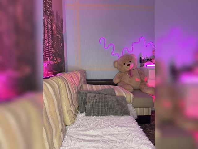 Hotgirlanasta live cam on BongaCams