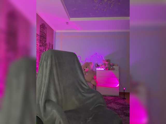 Hotgirlanasta live cam on BongaCams