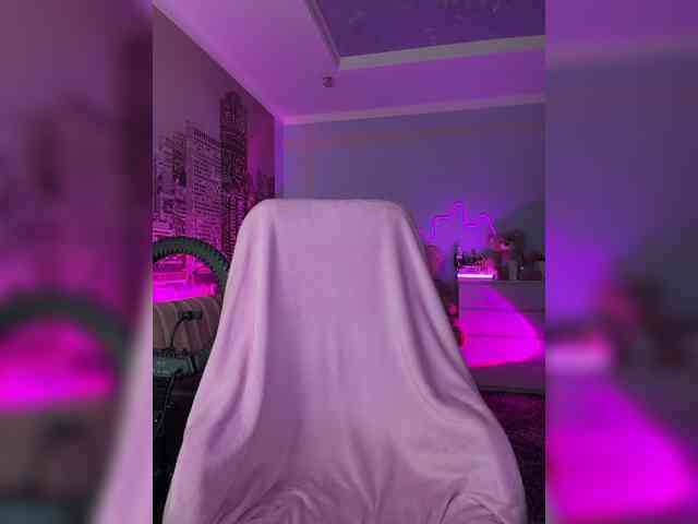 StacyPeach webcam