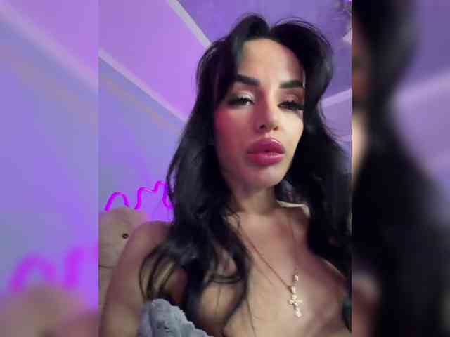 Модель: StacyPeach