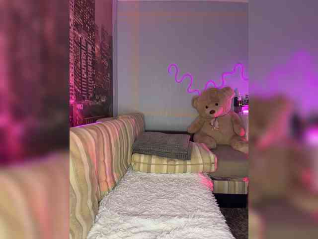 StacyPeach webcam