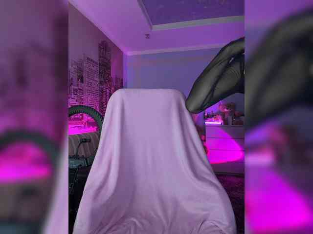 StacyPeach webcam