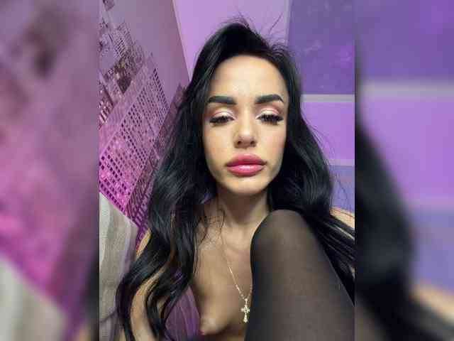 Модель: StacyPeach