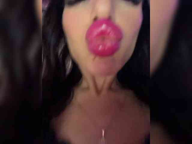 StacyPeach webcam