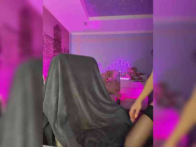 -YourPeachDream- webcam